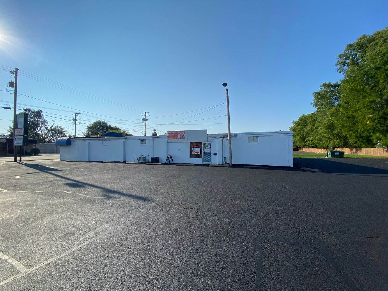 750 N Henderson St, Galesburg, IL 61401